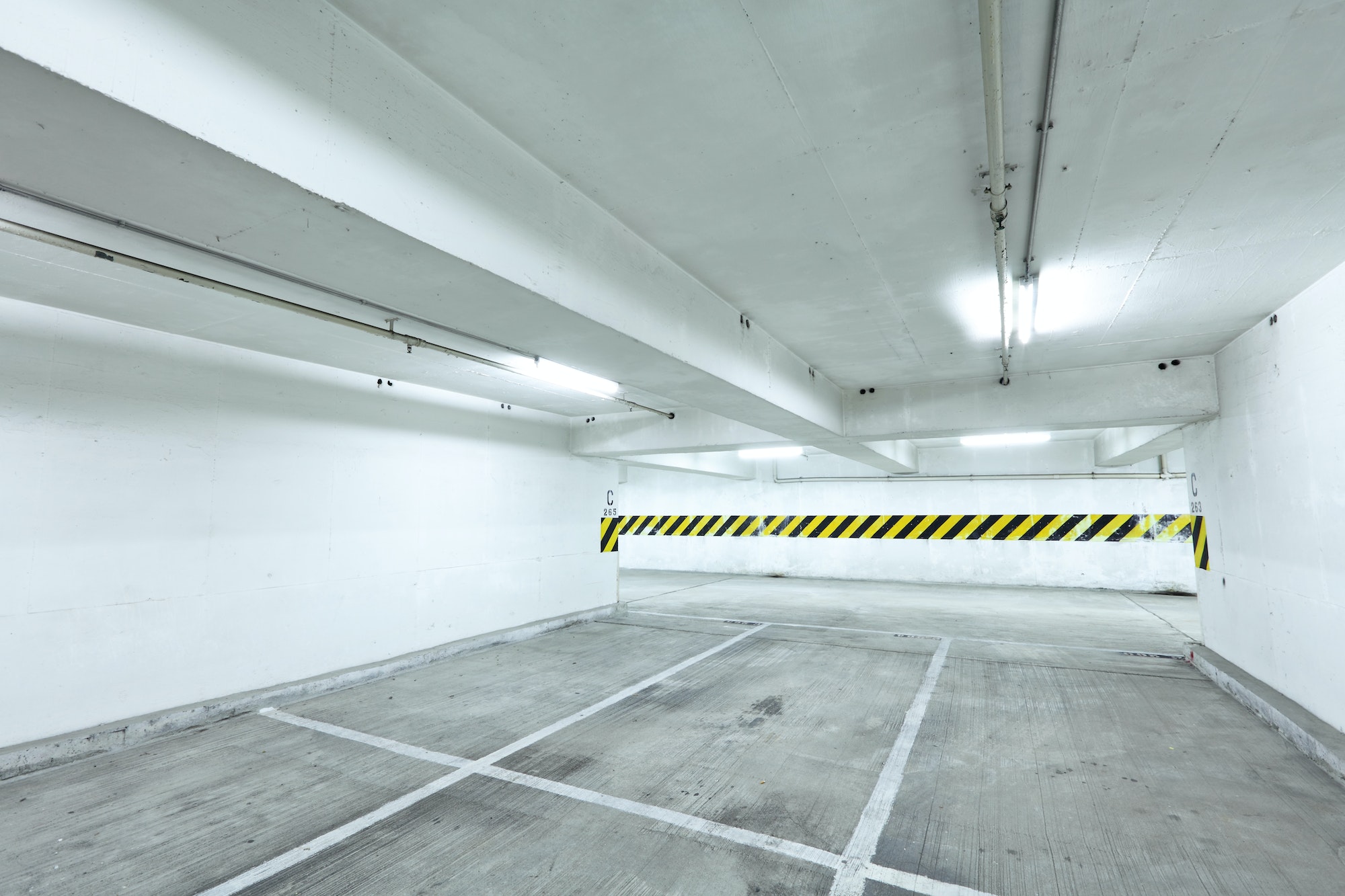Parking garage